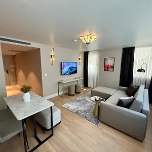 Weingart 4*, اسطنبول تركيا