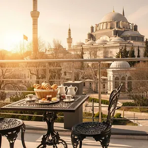 Xloft 3*, اسطنبول تركيا
